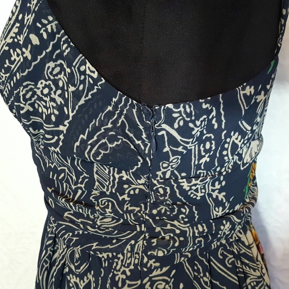 Staring at Stars Crepe Floral Ruched Dress - Picture 4 of 6